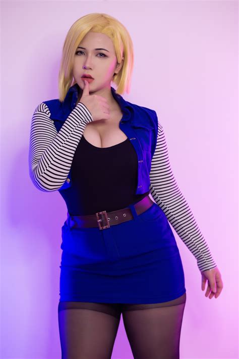 android 18 cosplay